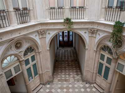 Raggiungiamo ora il piano ammezzato...